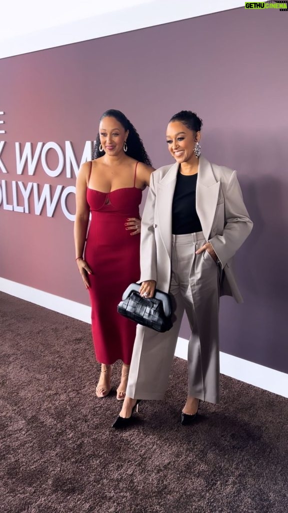 Tia Mowry Instagram - When you and your sister show up for Black Women in Hollywood 👏🏾👏🏾 Thank you @essence for throwing one of the most important events during #Oscars week!