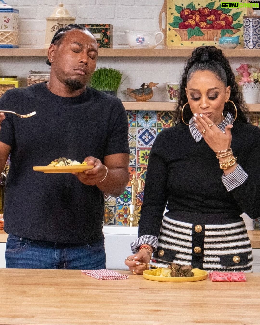 Tia Mowry Instagram - Our facial expressions send me every time 😂 Not Like Mama is a new cooking show, hosted by me and @terrellgrice, where home chefs try to recreate their mom's famous dishes. #NotLikeMama is now streaming on @wearefilmrise!
