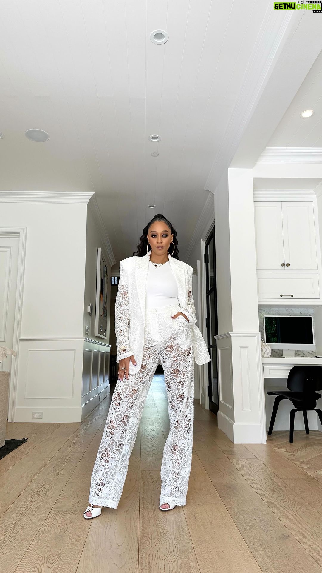 Tia Mowry Instagram - heard y’all were talking about me on twitter, y’all ain’t ever heard of a freakum pantsuit 😂