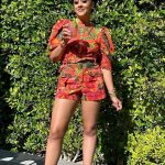 Tia Mowry Instagram – Spicy margaritas are the PERFECT summer drink 🍹
Let’s make this spicy watermelon margarita to enjoy on a hot summer day! ☀️

Recipe:
-2 oz of fresh watermelon juice 🍉
-2 oz of lime juice 
-1 ½ oz of tequila
-1 pepper of your choice 🌶️
-½ tsp of agave syrup
-salt (for the rim)