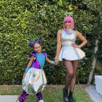 Tia Mowry Instagram - We had ourselves a little alien adventure last night! Tricked and treated with our friends all over the neighborhood, and Cree’s costume had me cracking up all night 🎃 Cairo and Kaavia knew exactly what treats they wanted - they were running the show 😂 Hope you had a great Halloween!