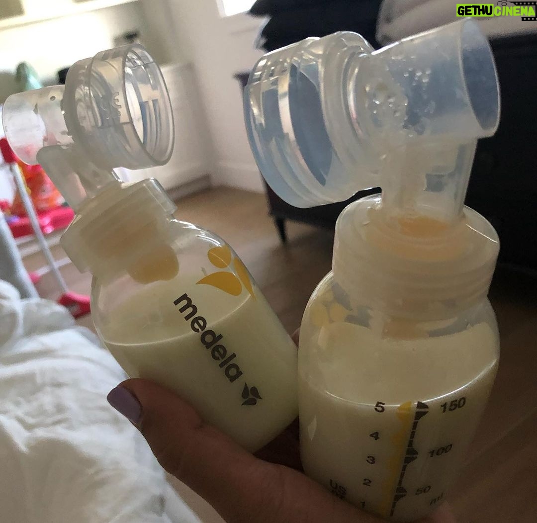 Tia Mowry Instagram - Since it’s National Breastfeeding Awareness Month, I wanted to share a little bit about my breastfeeding journey with y’all. When I had Cree, I was struggling to breastfeed him. I was only able to breastfeed for 3 months before having to switch to formula. During my second pregnancy, Instagram was around and it was actually through here where I learned a lot more about breastfeeding, and also where I met a huge community of women who were all so supportive and encouraged me to continue on. And during the second time, I found that I was able to breastfeed Cairo for 13 months. Nonetheless, the journey was difficult. I was pumping every 3 hours at work while working 14 hour days on set, and at times I would have to breastfeed on set as well. And after those long days, I would return home and to breastfeed Cairo. Whenever I was traveling for work, I would pump extra milk so that she would have milk when I was away. My body was extremely fatigued and overworked, and at one point, I got mastitis which is a painful infection of the breast tissue and had to be hospitalized. But even through the long days, and the hospitalization, I still didn’t give up. I continued to breastfeed through the pain, and pushed through. If this isn’t enough to show you how badass moms can be- then I don’t know what else to tell you! And if you are struggling with breastfeeding, I want you to know that it is more than okay to feed your children formula. As long as your children are fed, loved, happy, and supported that’s all that matters. Sending my love and support all you superhero moms out there 🫶🏽You got this!