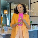 Tia Mowry Instagram - @TiaMowry talks to Allure about some of her favorite beauty icons and how she would recreate some memorable beauty looks on legends like #LenaHorne and #DianaRoss. ✨ To learn more about Tia’s curly hair line, head to the #linkinbio. Products mentioned: @4ubytia Multi-Use Hair Oil @FentyBeauty Highlighter @ardellbeauty Lashes