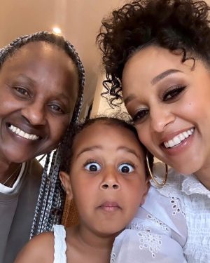 Tia Mowry Instagram - Happy Juneteenth y’all! This Juneteenth, I am celebrating the resilience, strength, and creativity that are woven into the Black experience. Every day, but especially today, we remember and honor the sacrifices that Black American people have made in this country, and reaffirm the solidarity that we build on every day. Additionally, I am reflecting on the importance of my family, community, and how their support and love continue to be the foundation of who I am.