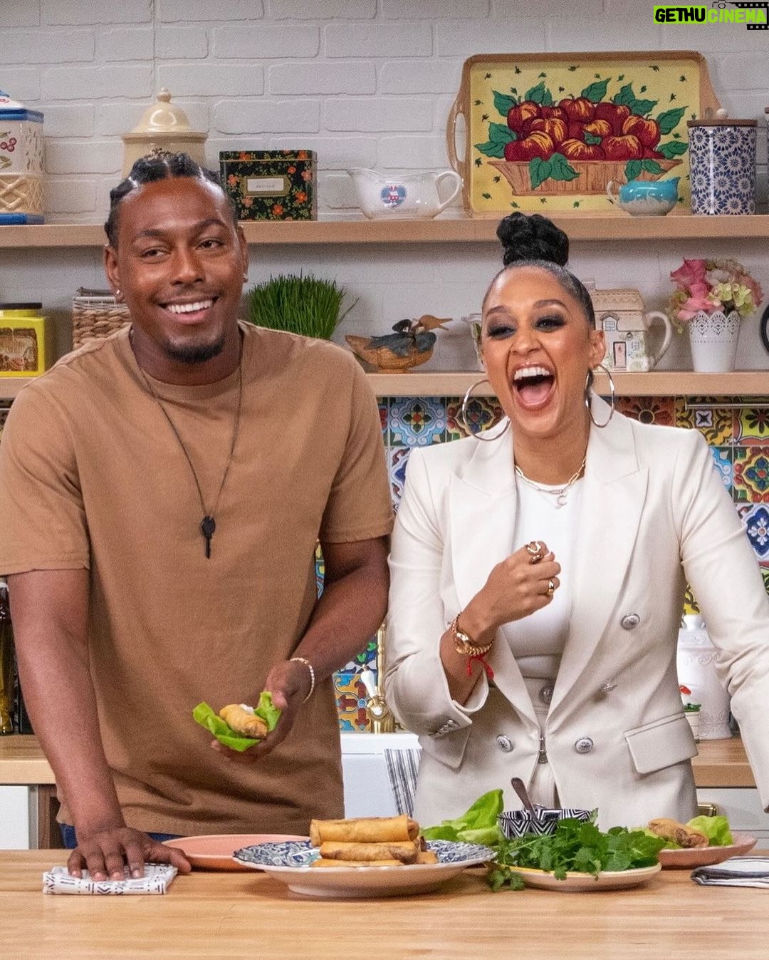 Tia Mowry Instagram - Our facial expressions send me every time 😂 Not Like Mama is a new cooking show, hosted by me and @terrellgrice, where home chefs try to recreate their mom's famous dishes. #NotLikeMama is now streaming on @wearefilmrise!