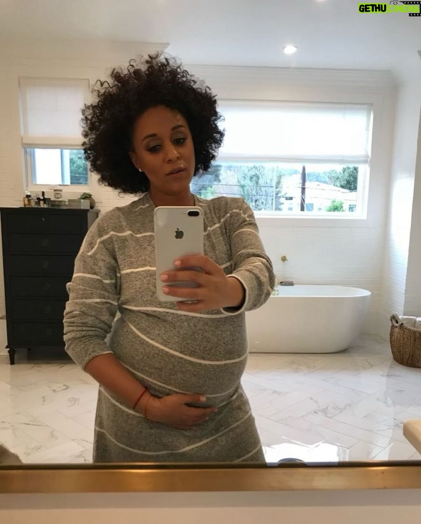 Tia Mowry Instagram - Motherhood is a journey of deep and profound change. We give our bodies, minds, and hearts to our little ones, and our inner strength is put to the test time and time again. No one can prepare you for the challenges motherhood brings, as well as how sweet the reward is. I wouldn’t give up the experience of being a mother to my two beautiful children for the WORLD, and I commend all the Moms out there for being the SUPERWOMAN in your children's lives 🦸🏾‍♀️❤️