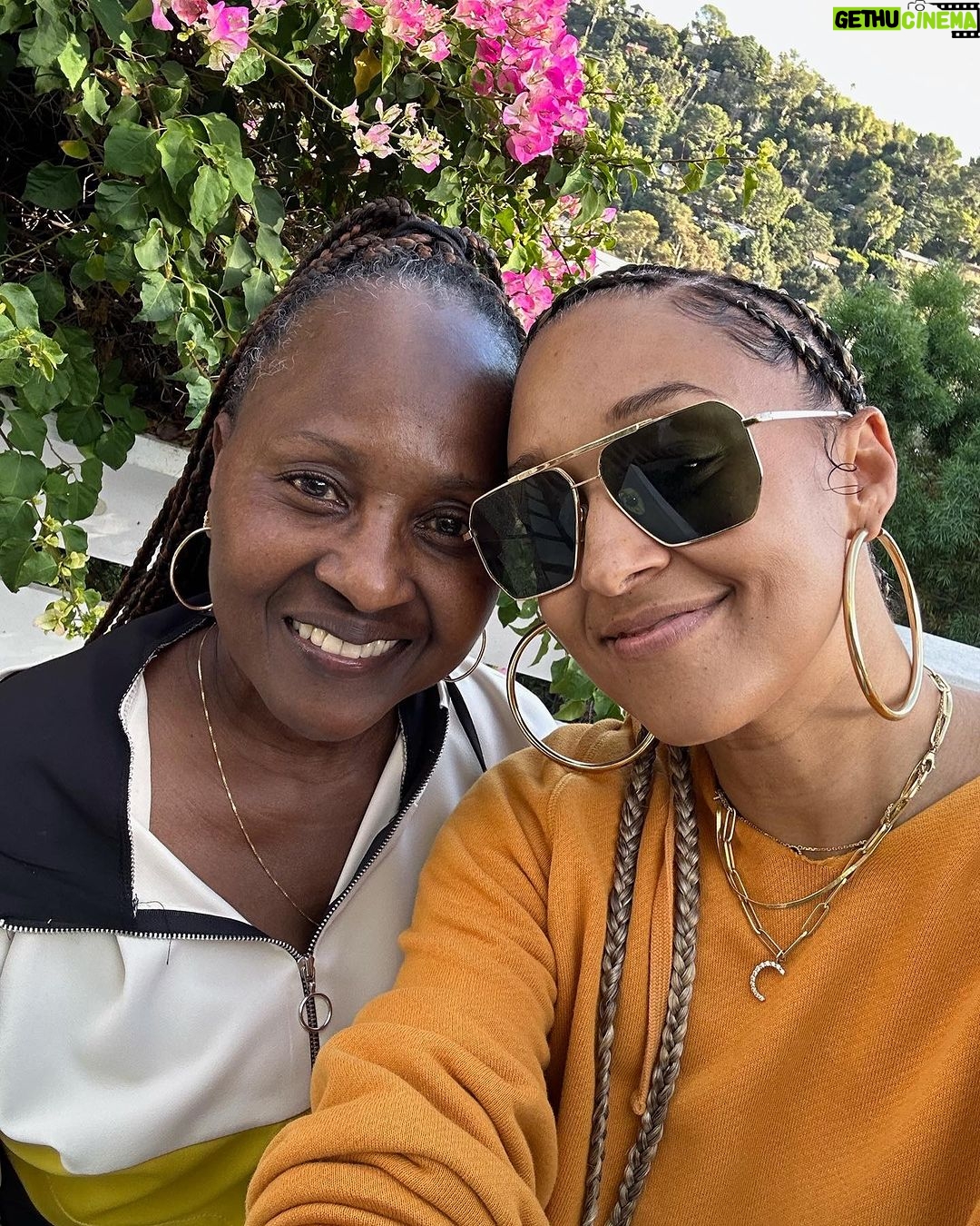 Tia Mowry Instagram - Embarking on the holiday festivities a bit early this year! There's something truly special about having the whole family gathered, relishing in the joy of the season. The absence of my sibling is always felt when we're apart, making these moments together in the same city all the more precious. From shared meals to lively conversations and a spirited game of cornhole, the competitive spirit among us adds an extra layer of fun π Reflecting on these times, I'm filled with gratitude for my family and the enduring memories we've created, as well as those yet to come. As we anticipate the upcoming holiday, I extend warm wishes to everyone for a joyous celebration with your loved ones. For those who find this season challenging, sending extra love your way π