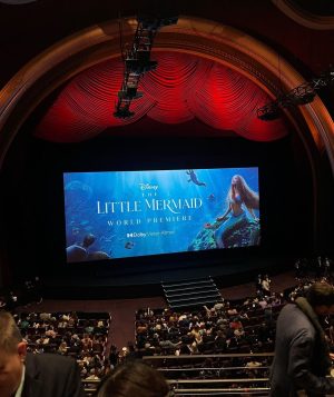 Tia Mowry Instagram - Cairo and I are at the premiere for Disney’s Little Mermaid! 🧜🏾‍♀️✨Tonight is a very special moment for me because I get to see one of my FAVORITE childhood movies come to life, and be able to share in this moment with my little girl 🥰 But more IMPORTANTLY, Cairo is finally getting to see someone who looks like her being represented on the big screen 🎬🖤 And that in itself is an extremely empowering moment for me & my baby girl, & something I will cherish forever ✨ Who’s excited to see this movie?!