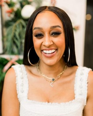 Tia Mowry Instagram - This year has been full of challenges, but despite it all, I am incredibly happy to be spending the holidays with my beautiful family. Being able to cherish these moments together has become even more precious.

Every day, I am reminded of how blessed I am to have my kids and to be able to provide them with the support and love they need to thrive. However, I acknowledge that this journey wouldn’t be possible without the unwavering support of my community, always pouring into me and lifting me up. I am deeply grateful to each and every one of you for being a source of strength and encouragement. Thank you all, and Merry Christmas.