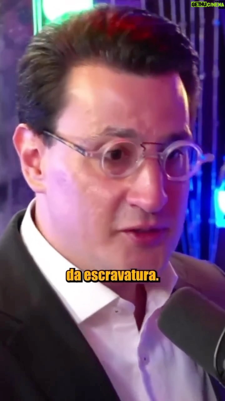 Tiago Pavinatto Instagram - Não existe rascismo estrutural no Brasil desde a abolição da escravatura. O que você pensa sobre isso?👇🏼