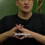 Tiago Pavinatto Instagram - A democracia não pode ter preferidos, não pode ter lados. A base fundamental da democracia é, a aplicação dos direitos e deveres igual para todos! Qual sua opinião?👇🏼