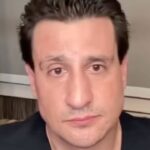 Tiago Pavinatto Instagram - O que eu sozinho posso continuar fazendo?