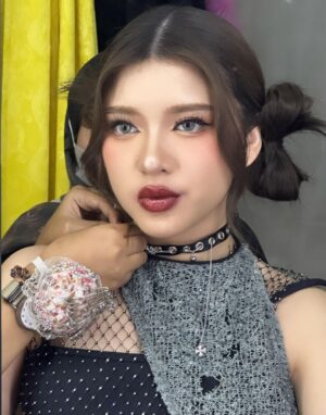 Tiara Andini Instagram - Flip It Up udah rilis di semua digital streaming platform. 
Tonton music videonya juga bisa lohhh, di youtube channel aku "Tiara Andini" 
Letsgaaawwww