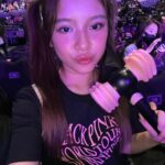 Tiara Andini Instagram - Kehebohanku nonton konser blackpink di Hongkong💞 ⚠️ati ati yang pake earphone⚠️