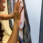 Tiara Andini Instagram - Bities fotosyut "MENYESAL" slide terakhir semoga myly, mootiara, zivellas tidak menyesal mengidolakan manusia seperti kami 😭