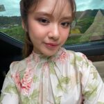 Tiara Andini Instagram - USAI SUDAH RILIS! bisa langsung di cek music videonya di youtube Tiara Andini karena ceritanya akan sedih banget, apalagi sama kak @jourdy.pranata banyak banget keseruan dibalik mv ini. Special thanks untuk semua team aku dari team make up, hairdo, baju, team universal, dan team kausa. Dibalik mv yang estetik ada aku yang kedinginan sampe mati rasa seluruh badan karna lokasinya di situ patenggang wicis tiris pisan! Untuk mootiara, enjoy. Semoga bisa meresapi liriknya satu persatu dengan sepenuh hati. Dan untuk @andmeshkamaleng_ thank u sudah menciptakan lagu sesedih ini😭 akhirnya kesampean juga bisa ada project bareng kak ame. Semoga lagu ini bisa membawa kita ke karir yang lebih cemerlang dan pastinya membuat industri musik indonesia semakin maju. Amin
