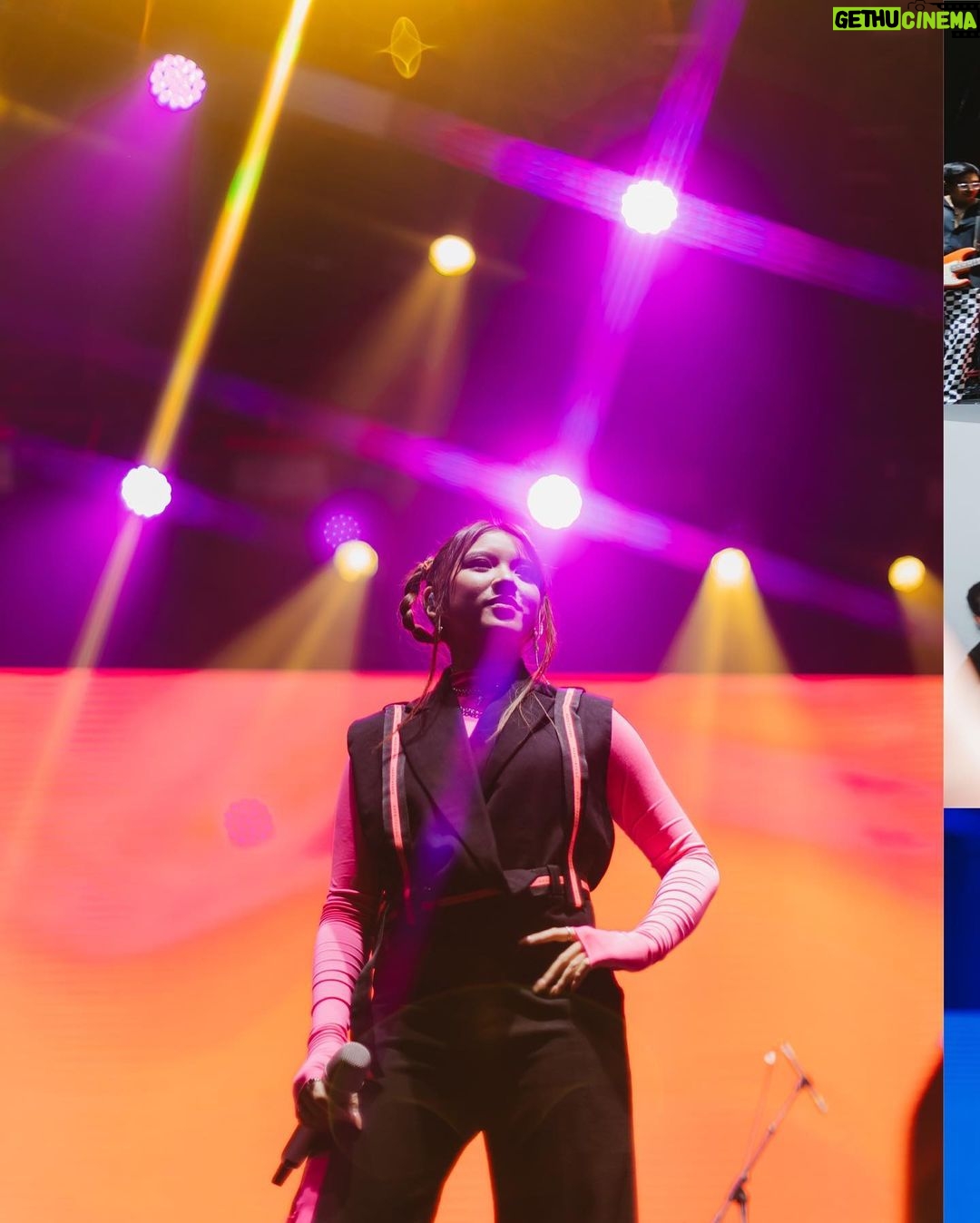 Tiara Andini Instagram - We The Fest! with @laleilmanino dan duet sama my cutie @zivamagnolya