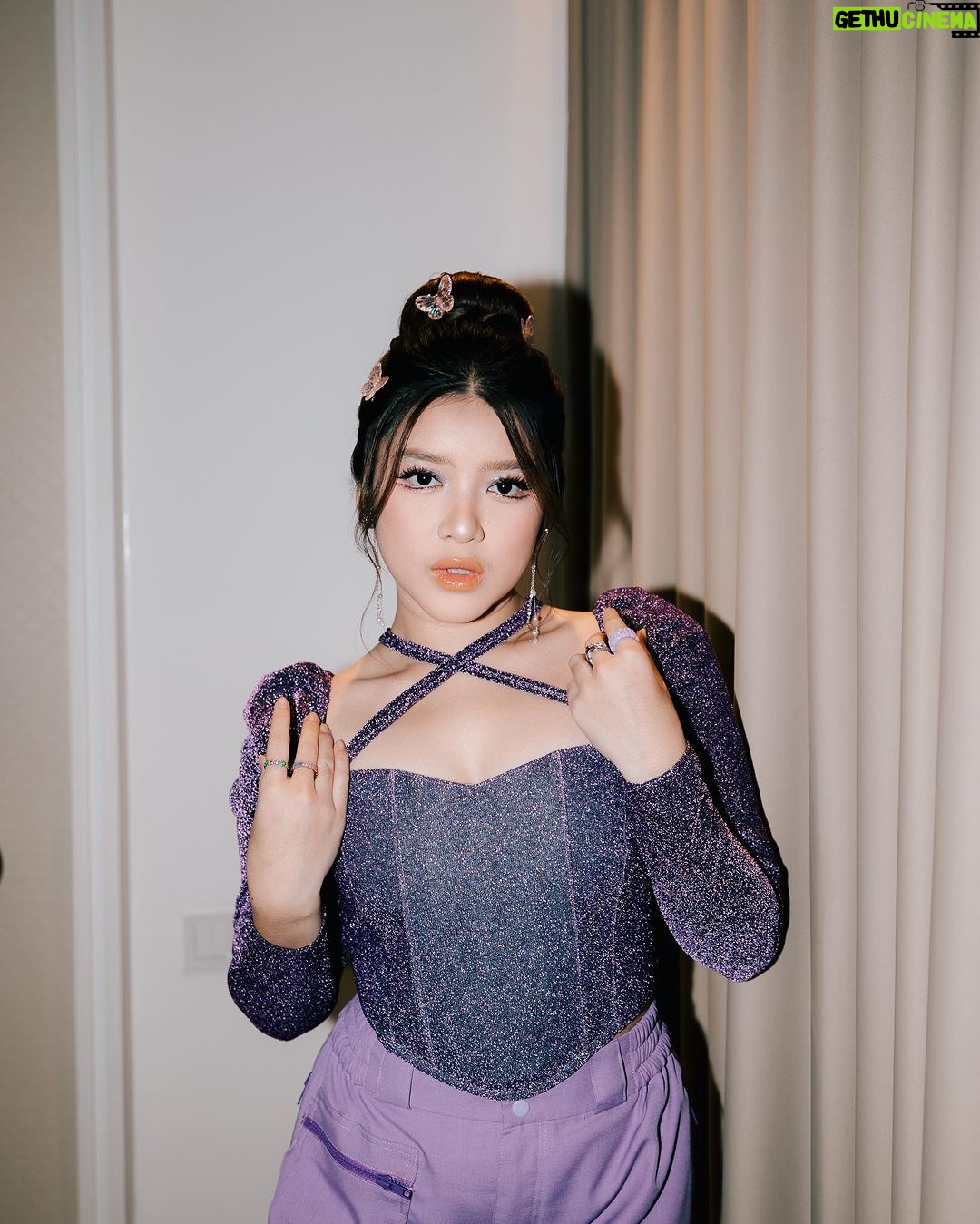 Tiara Andini Instagram - Makaseh banya manado, smpe nda bisa move on karna dpe makanan pe sedap iskal