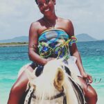 Tichina Arnold Instagram - Be Easy. Be Cool. Be YOU. #HappyHumpDay TICHINA
