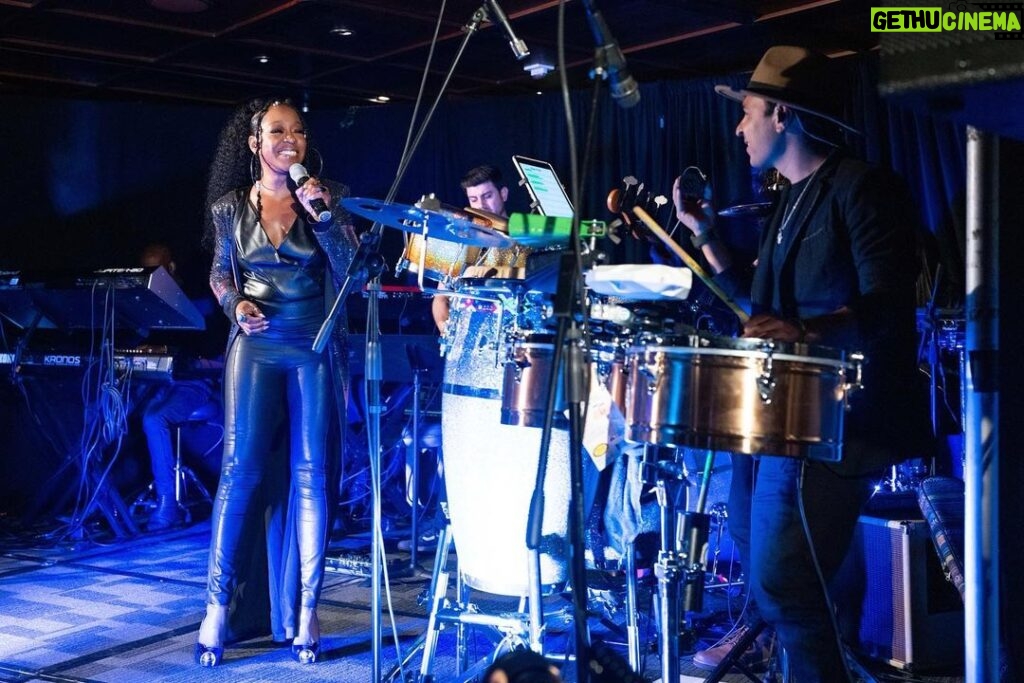 Tichina Arnold Instagram - Last Thursday was a blast! Bravo to my #KNOWPressure band for holding it down. And thank you to @AlijahKai and @iKennethCrouch for joining us on stage. Our final two shows are Thursday June 23rd and Thursday June 30th at the @SLSBeverlyHills hotel. Grab your tickets at my website. Click the link in my bio. SLS Hotel, a Luxury Collection Hotel, Beverly Hills