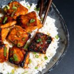 Tiffani Thiessen Instagram - Miso Honey Salmon Skewers with coconut rice for this Wednesday night. #recipe on the #blog #linkinbio