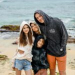 Tiffani Thiessen Instagram - #tbt to Hawai’i and missing this special place #memories #familytime #springbreak North Shore, Oahu, Hawaii