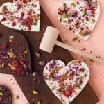 Tiffani Thiessen Instagram - Be my valentine ❤️#homemade chocolate bark is on the to do list today #valentines