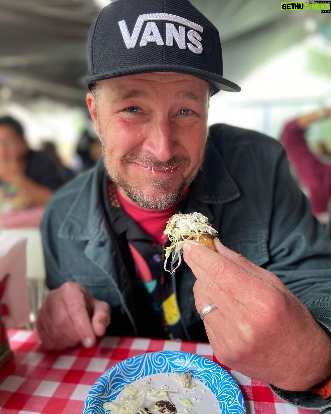 Tiffani Thiessen Instagram - It’s #TacoTuesday so had to recap again on an epic weekend filled with some of the most memorable tacos with some memorable people. Thanks again @streetgourmetla for hosting Los Angeles, California