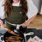 Tiffani Thiessen Instagram - My “Egg-in-a-hole Breakfast Sandwich is on for this rainy weekend. A breakfast that can also be served as lunch. Head to the #linkinbio for the #recipe for this family pleaser. @applegate #feelgood #pro