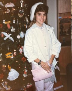 Tiffani Thiessen Instagram - #fbf And to think I was my daughter’s age in this picture is slightly scary 😳😂😬