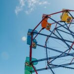Tiffani Thiessen Instagram - This heat wave… like being on a Ferris Wheel that won’t stop 🥵