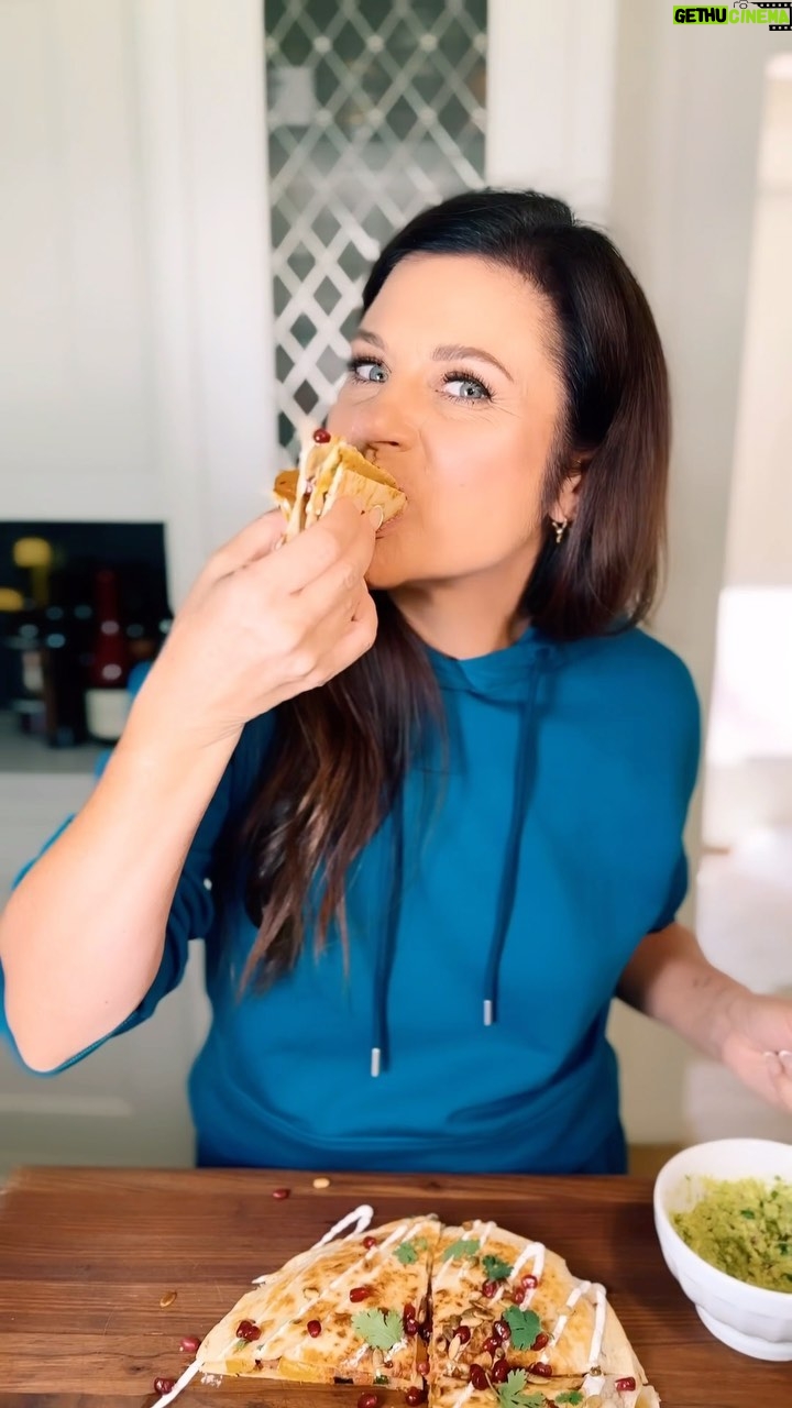 Tiffani Thiessen Instagram - Butternut Squash Quesadillas. A yummy seasonal twist on one of my favorite comfort foods. #recipe in #herewegoagain