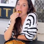 Tiffani Thiessen Instagram - It feels like every day is game day at this point. But if that gives me a reason to dip, I’ll take it! Buffalo Chicken Bean Dip from #HereWeGoAgain