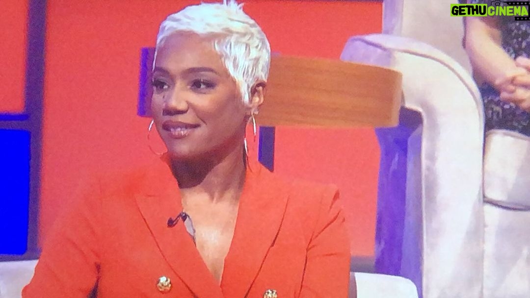 Tiffany Haddish Instagram - I am a expert at some things. #funnyyoushouldask