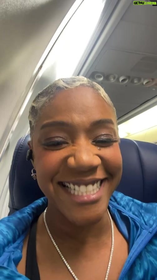 Tiffany Haddish Instagram - I am having some fun on a early morning @southwestair flight! On my way to do a show in Oakland.