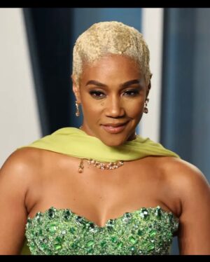 Tiffany Haddish Instagram - I felt so Good in my @pomellato jewelry