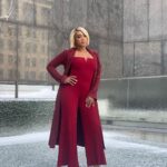 Tiffany Haddish Instagram - Just feeling Good @NBA Hair by @hair4kicks Makeup by @ernestocasillas styled by @waymanandmicah Cleveland, Ohio