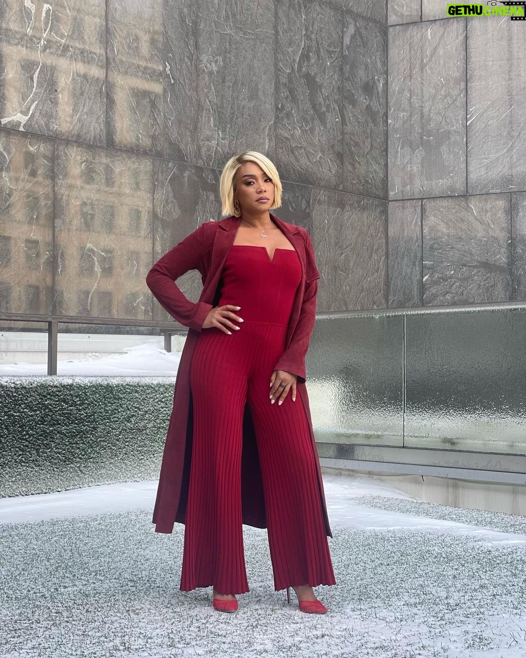 Tiffany Haddish - 242.1K Likes - Just feeling Good @NBA Hair by @hair4kicks Makeup by @ernestocasillas styled by @waymanandmicah
