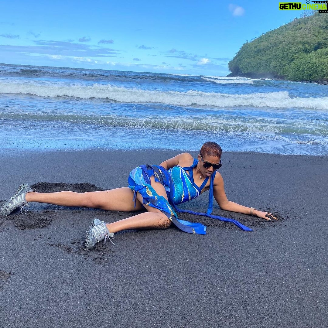 Tiffany Haddish - 205.7K Likes - I Love being silly on the black sand beach. I have always wanted to do a swimsuit photo shoot. This silly one will do for now #Hana #hawaii #sheready