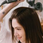 Tiffany Hsu Instagram - 身為 @dysonhair 的小粉絲， 這次用新一代吹風機「二合一抗毛躁順髮吹嘴」， 和大家分享工作之餘吹整頭髮的小撇步💖 #DysonTW #DysonSupersonic #全新二合一抗毛躁順髮吹嘴