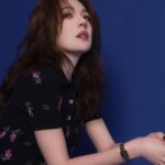 Tiffany Hsu Instagram - 人生很長，我們不需要以物理方式來定義時間， 跟著自己的節奏活出你想要的樣子，享受生活，去感受愛與被愛， 努力活在當下，不有所遺憾… 時間，會將你變成一個有故事的人。 Makeup: @backstagejimywu Hairstyles: @chuan518 @chanelofficial #CHANELPremiere #CHANELWatches