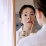 Tiffany Hsu Instagram - 由內而外， 好好靜下心來看看自己， 當沒有外在的眼光，只剩下你 我們還能怎麼多擁抱自己一點？ #CHANELskincare #sublimage @chanel.beauty