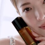 Tiffany Hsu Instagram - 親愛的 有好好寶貝自己的肌膚嗎？ Makeup: @backstagejimywu Hairstyles: @chuan518 #CHANELskincare #sublimage @chanelbeautyhair