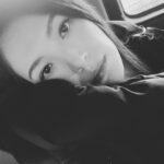 Tiffany Hsu Instagram - 急凍的天氣拍戲只想把自己埋在羽絨衣裡😶‍🌫️😶‍🌫️😶‍🌫️😶‍🌫️