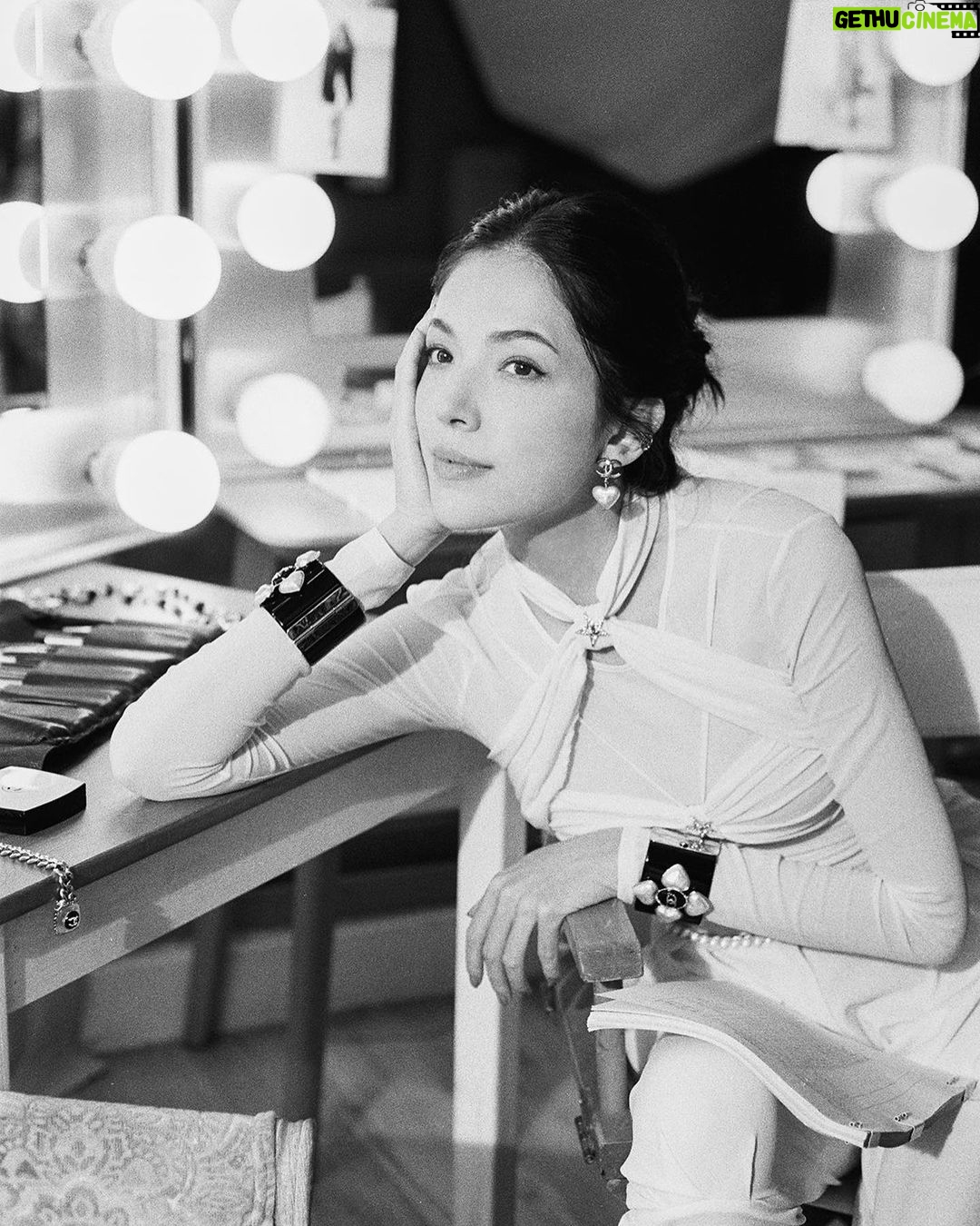 Tiffany Hsu Instagram - 美麗佳人❤️ Makeup: @ninayeh0214 Hair: @ninayeh0214