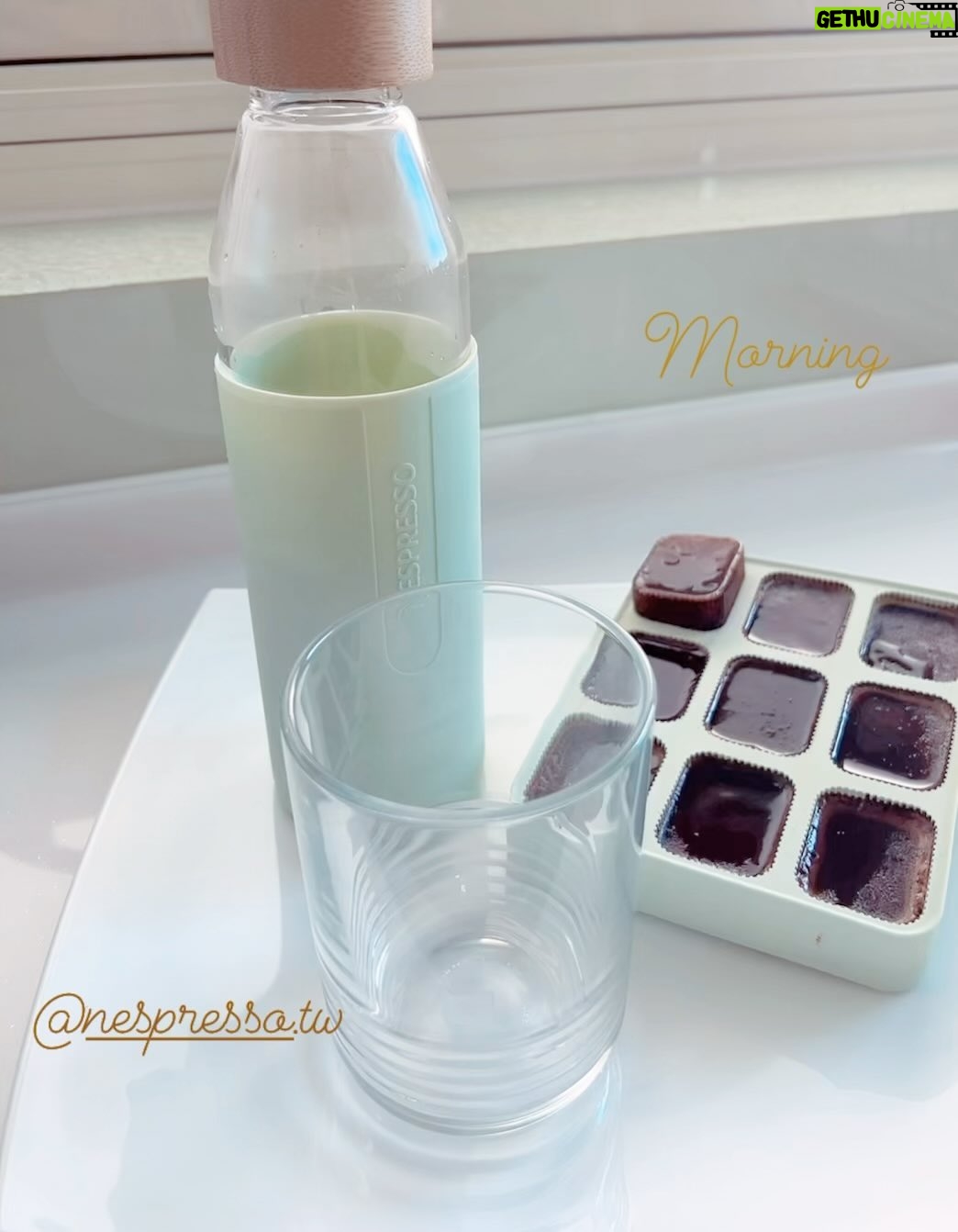 Tiffany Hsu Instagram - Morning ⭐️ 專屬我的夏日清涼咖啡磚❤️ @nespresso.tw