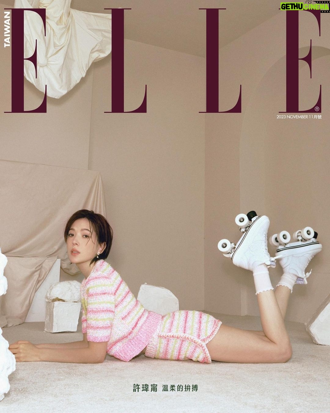 Tiffany Hsu Instagram - #ELLE封面大人物 許瑋甯✨兩個版本你喜歡哪一個? 👉🏻追蹤 @elletaiwan 看完整封面專訪 EDITOR IN CHIEF_KAYT HSUEH PHOTOGRAPH_KUO HAN KAO PROJECT MANAGEMENT_DOMINIQUE CHIANG STYLING _KATE CHEN STYLING ASSISTANT_VIVIAN LU, LINDA LIN TEXT_ALLISON CHEN EDIT_DOMINIQUE CHIANG MAKE UP_JIMY WU HAIR_AMBER VIDEO PRODUCER_ESTHER PAI VIDEO PHOTOGRAPHER_ASHE CHEN, SKY YU, LYZ VIDEO EDITOR_HSINGYUN WANG #elletaiwan #elle時尚圈 #elle娛樂圈 #許瑋甯 #CHANELCruise #CHANEL @chanelofficial @anno8o7