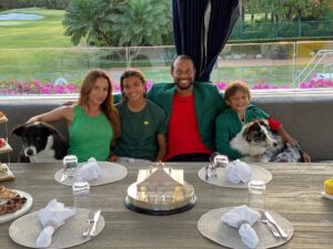 Tiger Woods Instagram - Masters Champions Dinner quarantine style. Nothing better than being with family.