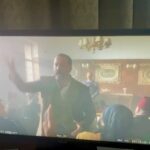 Tim Hassan Instagram - كواليس مشهد ال( دهاااب ) ولقطات لم تُعرض وشوية من تفاعلاتكم 🌺😊 #الزند ذئب العاصي #سامر_البرقاوي #عمر_ابو_سعدة #صباح_اخوان #تيم_حسن