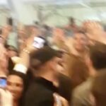Tim Hassan Instagram - شكرا من قلبي ممنون لكل حدا من الجمهور الحبيب ، اسعدتوني وشرفتوني شو ماقلت او عملت مابيوفيكن شكرا لكل الإعلام والصحافة والنقاد الأكارم انشالله مع انطلاقة عروض #فيلم_الهيبة تكونوا راضيين ومبسوطين شكرا للاحباب في دبي وابوظبي وعمّان وبيروت ومشكورين على الضيافة الكريمة غمرتونا بلطفكن وشكرا سلف لكل البلاد يلي للاسف ماقدرنا نكون فيها لضغط الوقت والالتزام بالتصوير سامحونا .. تحية وشكر وتقدير لاهلي واخواني واخواتي في سوريا دمشق انتو بالقلب وفوق الراس🌹 شكرا موقع بوسطة على التقرير الجميل عن دمشق احييكم @bostahdrama
